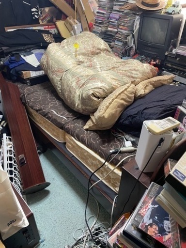 あまり使用してない、ベッド