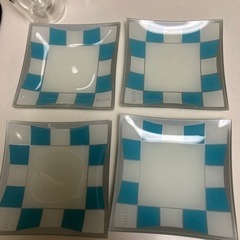 四角い食器　銀座ダイヤモンドシライシの画像