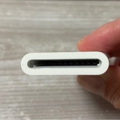 Apple純正 iPad対応 SDカードリーダー A1362の画像