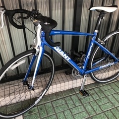 ?ロードバイク?GIANT DEFY3 軽量アルミフレーム✨