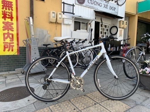 ✔️✔️✔️GIANT r3 白　3x8変速　700c