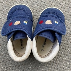 ファミリア　靴12.5
