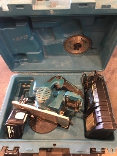 【中古】makita 充電式丸のこ MS471D