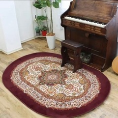 楕円型ラグ美品　使用一年未満