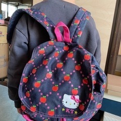美品　キティちゃんのリュック