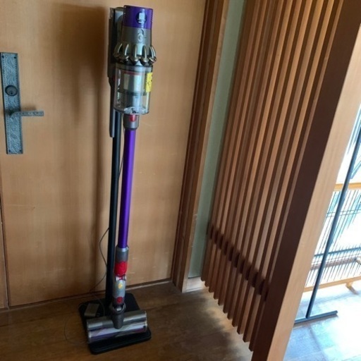 ダイソンスティッククリーナー　掃除機