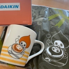 【未使用】ダイキンぴちょんくん　マグカップ&ハンカチセット