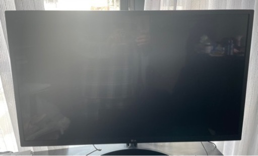 LG モニター(36%の値段で売ります！)　31.5インチ　機種:32ML600M +HDMI線