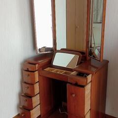ドレッサーの画像