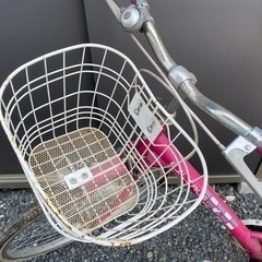 ピンク色　自転車の画像