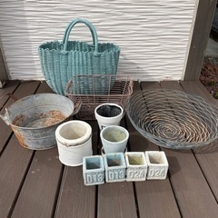 商談中！鉢など11点　多肉植物　ガーデニング好きな方に。