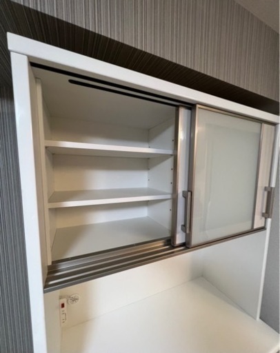 ニトリ　キッチンボード　食器棚　100KBWH