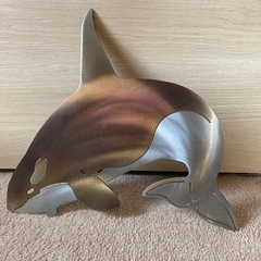 アンティークなシャチの掛け飾り