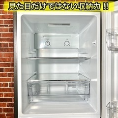【高年式‼️】URBAN CAFE SERIES        オシャレ過ぎるシルバー冷蔵庫 148L✨ 配送無料🚛 学割あり⭕️の画像