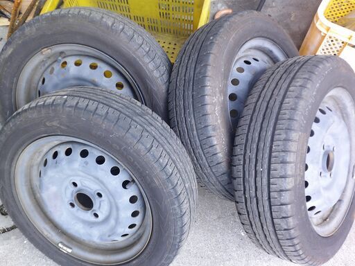 バリ山　155/65R14　軽自動車