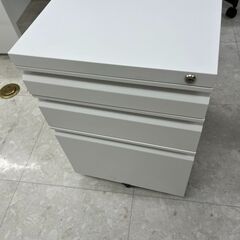 【3月中限定！】現金可・美品 サイドワゴン デスクワゴン 鍵付き...