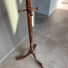 ＊中古＊木製ハンガーポール？の画像