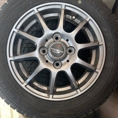 4ヶ月だけ使用のホイール付きスタッドレスタイヤ　155/65R13 
