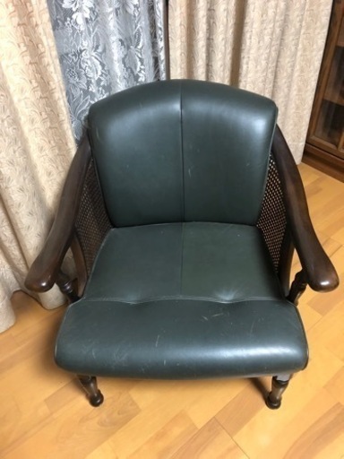 カリモク一人掛けソファ