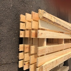 輸入用パレット、木材差し上げます！の画像