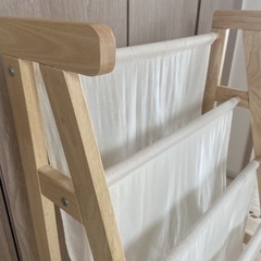絵本ラック　ニトリの画像