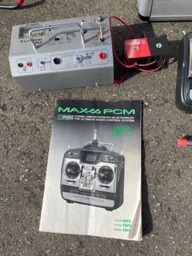 R/Cモデル用ニッカドバッテリー内蔵　小型　多機能スターディング電源