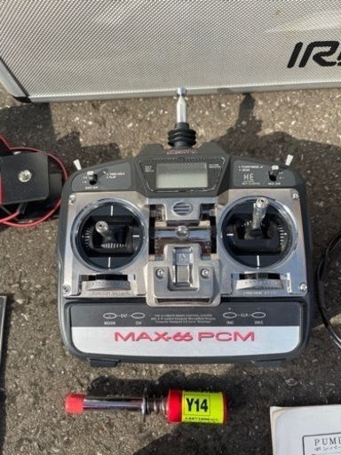 R/Cモデル用ニッカドバッテリー内蔵　小型　多機能スターディング電源