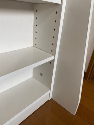 15cm薄型本棚3つ。10年ほど前に大塚家具にて購入。美品です。