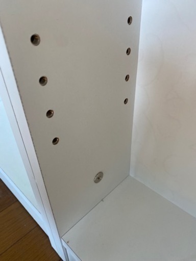 15cm薄型本棚3つ。10年ほど前に大塚家具にて購入。美品です。