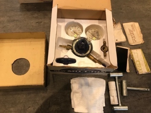 【中古】ヤマト産業 酸素調整器 レギュレーター(ブルー)