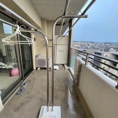 ステンレス物干し台＋竿２本付きの画像