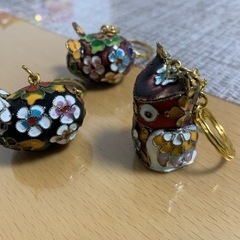 新品　アジアン風　キーホルダー　３個セットの画像