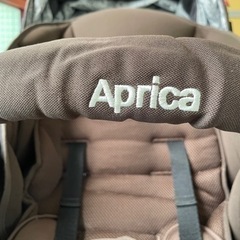 アップリカ　ベビーカー　オプティアの画像