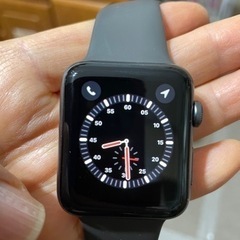 Apple Watch 3 GPS+cellular 42mmの画像