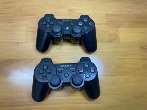 PS3本体　コントローラ2台　コード3本