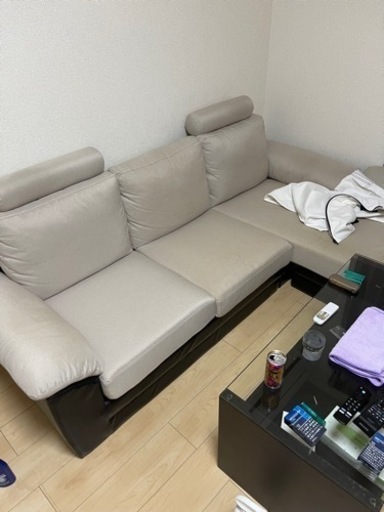 食器棚、ベッドフレーム、マットレス、テレビ台50型、ソファー