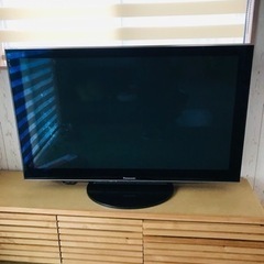 お問合せありがとうございます。お話中ですm(_ _)m50インチ...