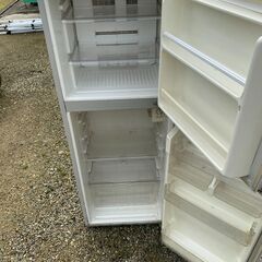 【85】中古　ナショナル 126L 96年製 2ドア冷蔵庫 NR-B13T1 の画像
