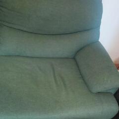 ニトリ3人がけ用布張りソファの画像