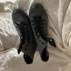 新品未使用　コンバース風　ハイカットスニーカーの画像