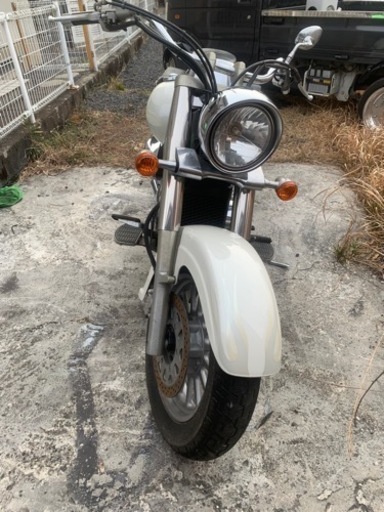 スズキ　イントルーダー400クラシック