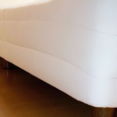 【受け渡し3/29～4/1限定】無印良品 脚付マットレス・セミダブル　ベッドの画像