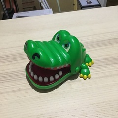 ワニのおもちゃ