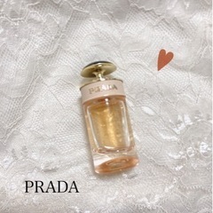 PRADA 香水の画像