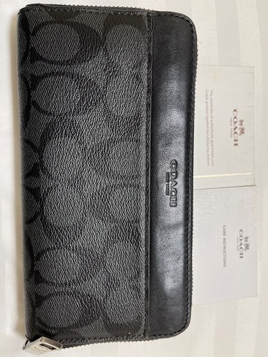 27日まで掲載！コーチ長財布　未使用品