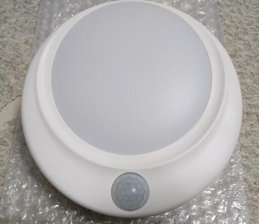 取り引き中です。センサー付きLEDミニシーリングライト