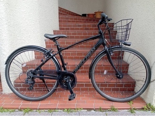 【クロスバイク】ほぼ未使用❗️美品❗️700x35c 21段変速　大型カゴ付　若林自転車　浜大津　SALE❗️