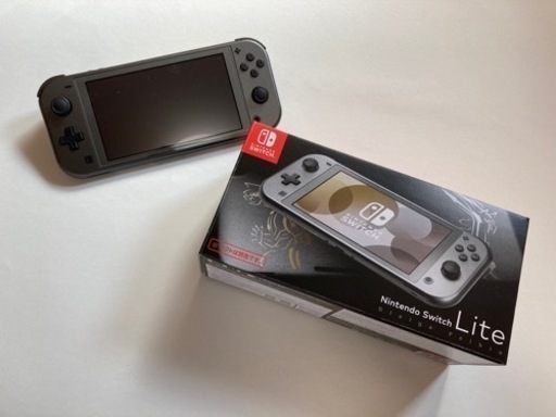 美品•新品購入！任天堂スイッチSwitch Lite ディアルガ・パルキア