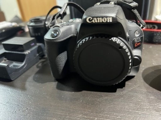 一眼レフ　Canon eos kiss x9 レンズキット