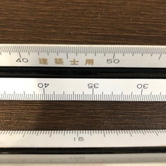三角スケール２本　定規45Cm　建築士　デザイン　の画像